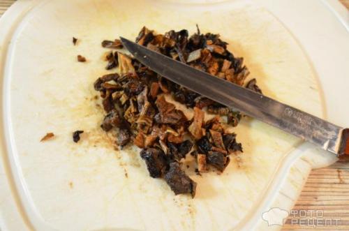 Какие ингредиенты можно добавить в суп с пекинской капустой и грибами. Рецепт: Щи с сушеными грибами - с пекинской капустой