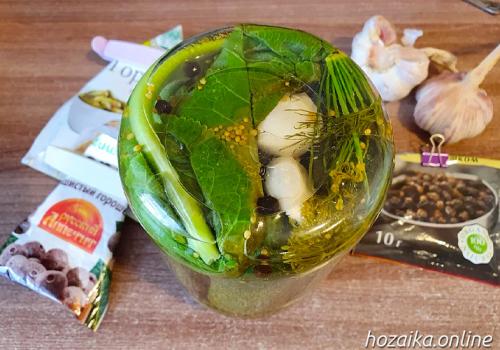 Закатка огурцов на 1 литровую банку на зиму. Хрустящие маринованные огурцы в банках 1 литр