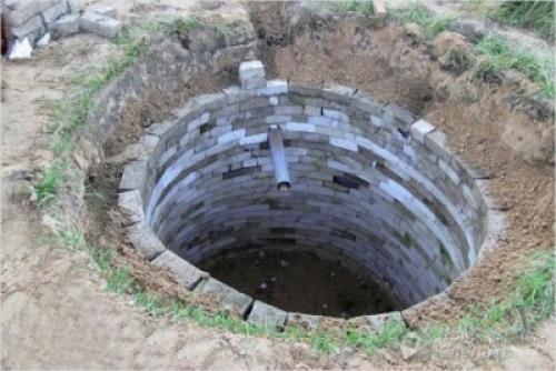 Как заглушить родник на участке. Возможно ли избавиться от родника на участке 04