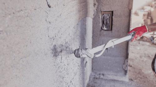 Механизированная штукатурка стен —, что это такое? Разновидности смесей и технология работ, полная инструкция по применению