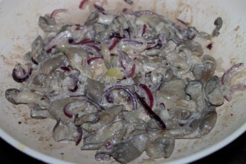 Как правильно тушить вешенки. Тушеные вешенки: рецепты вкусных блюд