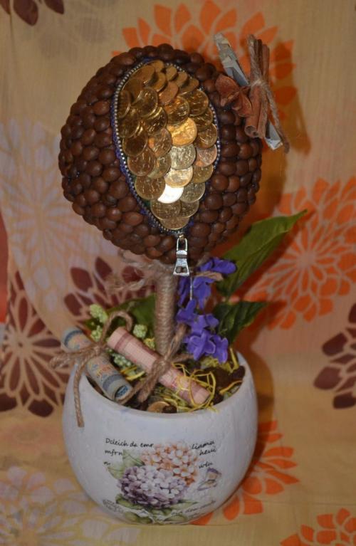 Цветы из кофейных зерен своими руками. Топиарий из кофейных зерен: современные техники изготовления и мастер-класс для новичков (110 фото)