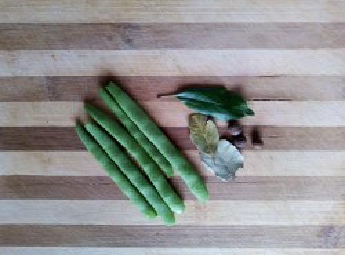 Стручковая фасоль с чесноком на зиму. Рецепт 2: маринованная спаржевая фасоль на зиму