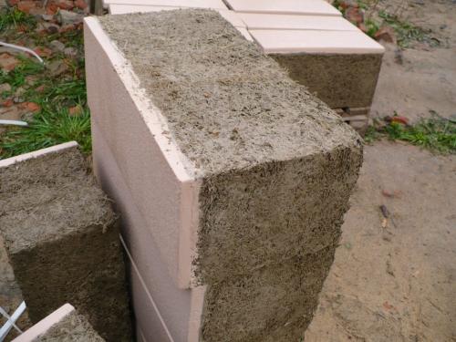 Дом из арболита минусы. Арболит плюсы и минусы. Недостатки арболитовых блоков