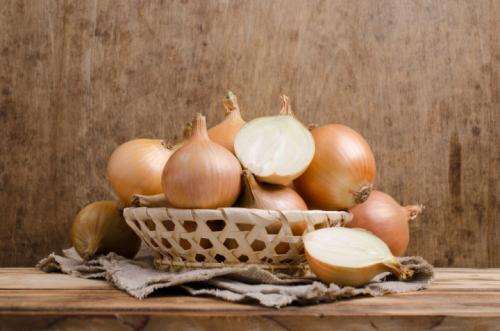 Как правильно высаживать семена лука