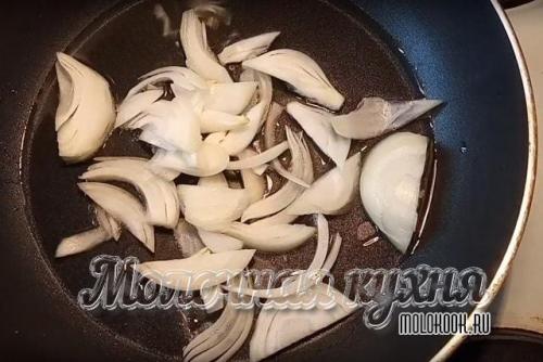 Нужно ли варить лесные вешенки перед жаркой. Вкусные жареные вешенки — простое и быстрое блюдо на каждый день