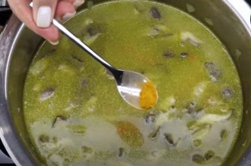 Вешенки, как готовить суп. Суп с вешенками – простой рецепт с картошкой