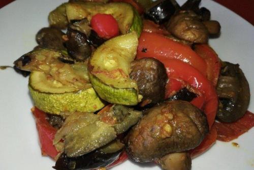 Можно ли готовить грибы в духовке за 30 минут. Шампиньоны в духовке: 20 способов приготовления и лучшие рецепты