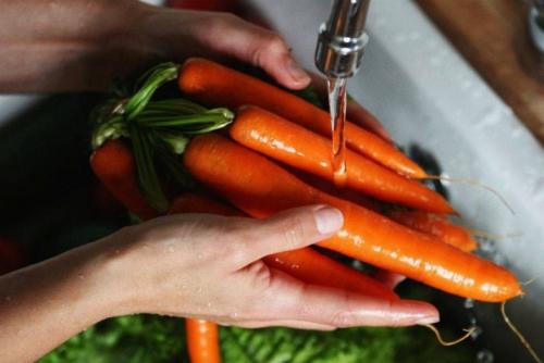 Можно ли хранить картофель в холодилькике и как это делать. Как хранить картофель в холодильнике после обработки 08