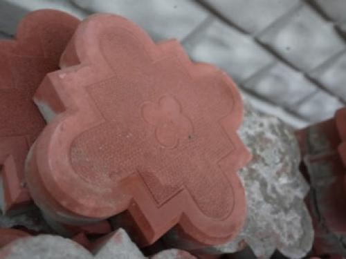 Изготовление плитки для садовых дорожек своими руками. Как сделать тротуарную плитку своими руками? 35