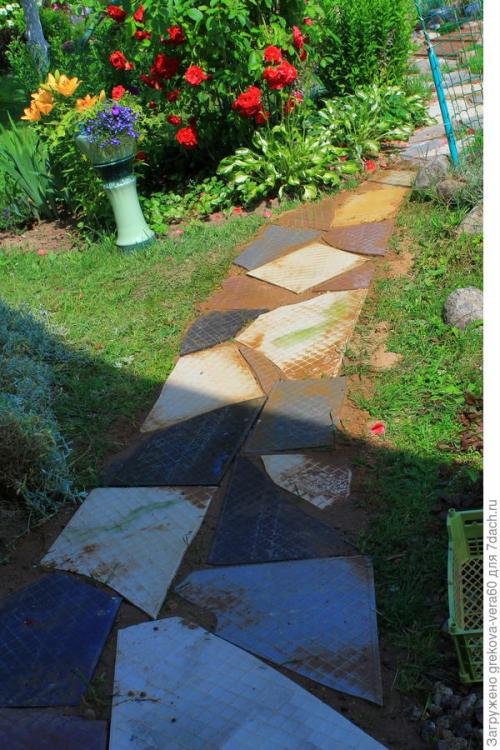 Дорожки на даче женскими руками. Садовые дорожки руками женщины