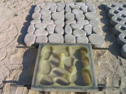 Изготовление плитки для садовых дорожек своими руками. Как сделать тротуарную плитку своими руками? 12