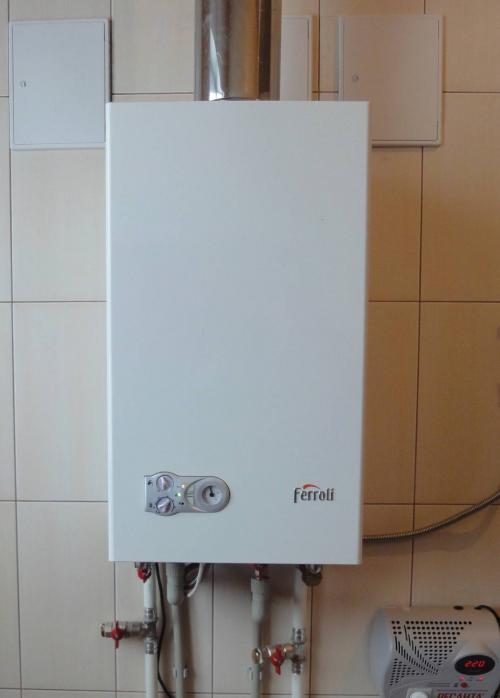 Котел Ferroli ошибка r 01, как исправить. Коды неисправностей газового котла Ferroli и методы их устранения