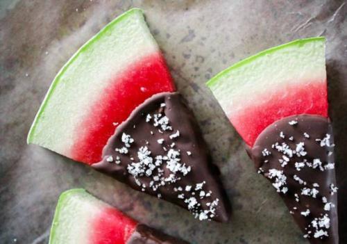 Как правильно сочетать арбуз с другими продуктами: полезные сочетания и запретные комбинации 06