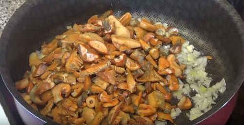 Как жарить рыжики. Как вкусно приготовить грибы рыжики — простые и быстрые рецепты