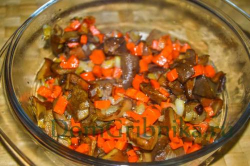 Сколько варить рыжики в супе. Суп из соленых рыжиков на курином бульоне