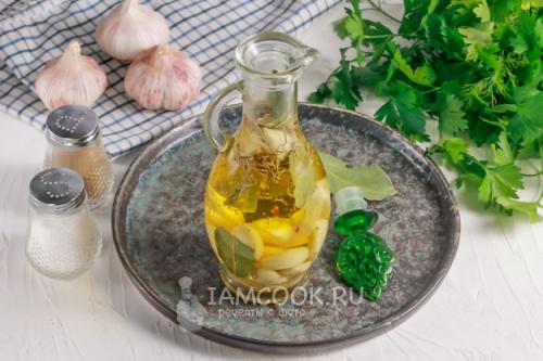 Необычные заготовки и приправы из чеснока: 5 оригинальных рецептов 09 Необычные заготовки и приправы из чеснока: 5 оригинальных рецептов 09