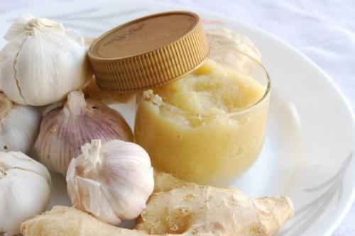 Какие оригинальные приправы можно сделать из чеснока. 12 отличных рецептов чесночной пасты