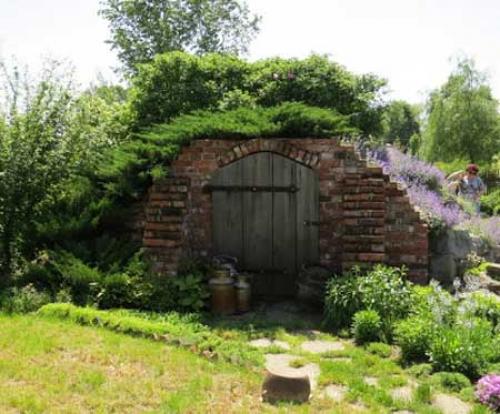 Погреб в глинистой почве. Что характерно для земляного подвала