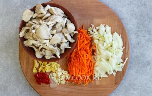 Шаг за шагом: как приготовить вкусные жареные вешенки на сковороде 01 Шаг за шагом: как приготовить вкусные жареные вешенки на сковороде 01