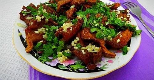 Шаг за шагом: рецепт приготовления вешенок жареных с луком 33 Шаг за шагом: рецепт приготовления вешенок жареных с луком 33