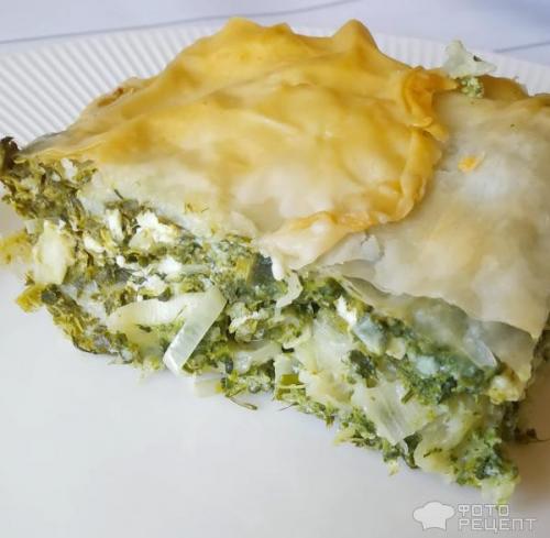 Чем заменить шпинат в пироге. Рецепт: Спанакопита - пирог со шпинатом - если фило заменить на слоеное, то получится не хуже.